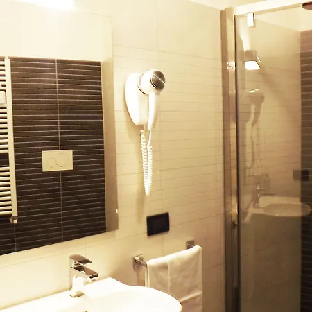 Отель Nautilus 3*